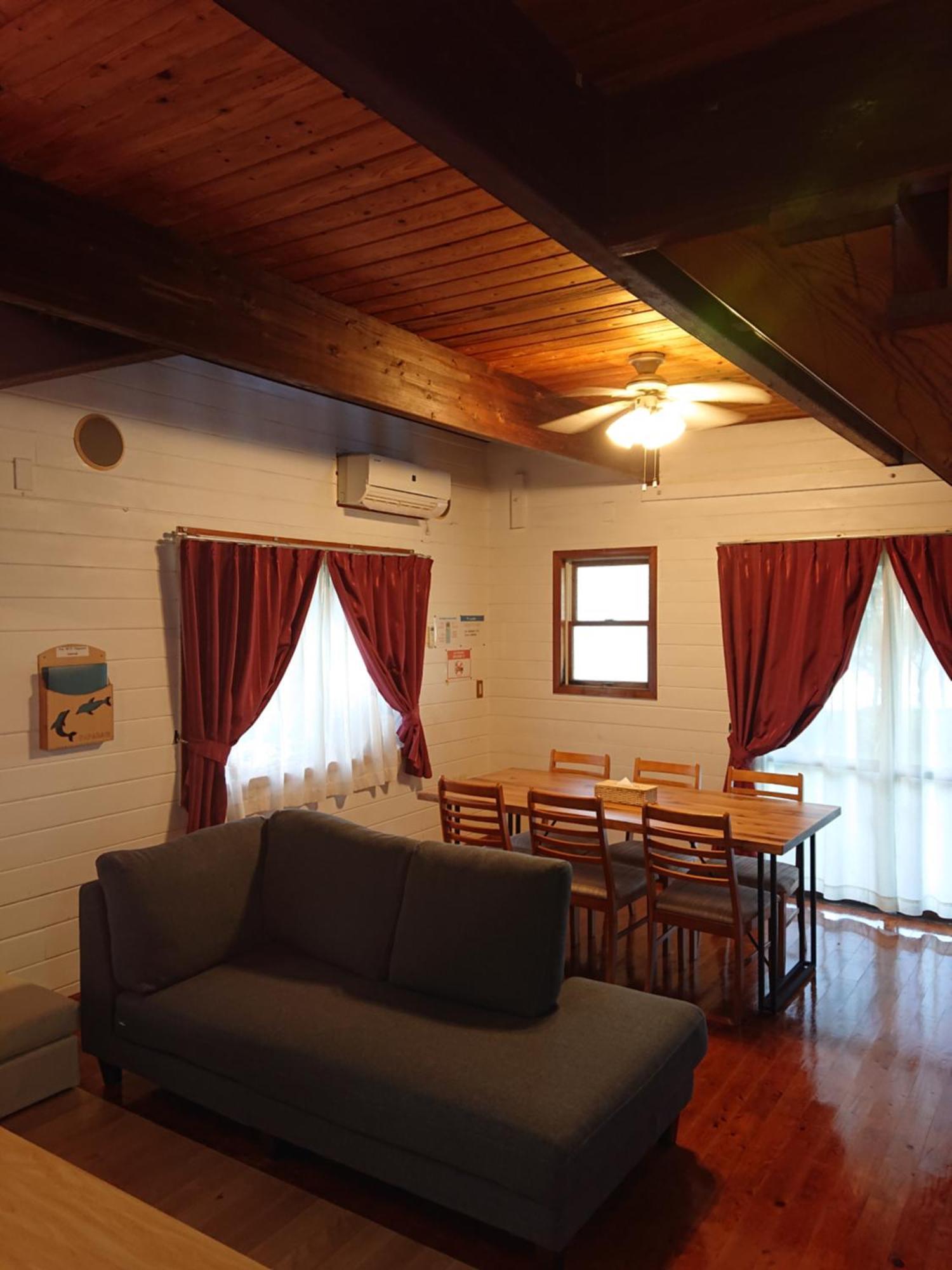 Garden Beach House Motobu Ruang foto